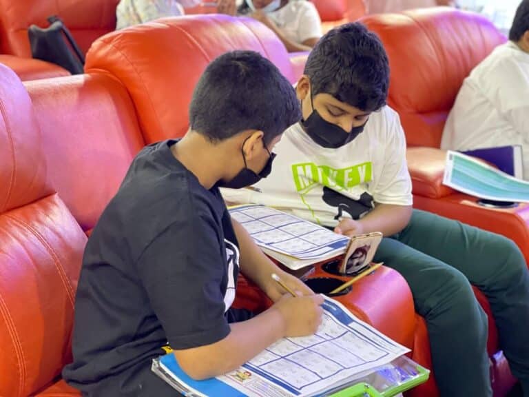 أساليب تجعل تعلم طفلك للغة الانجليزية أكثر فاعلية